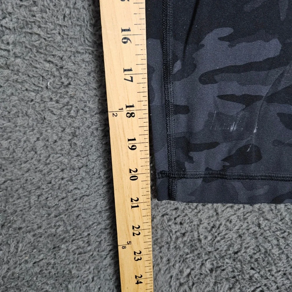 Lululemon Align Camo Crop Leggings Womens Size 10‎ Grey Black Athleisure - Picture 4 of 9